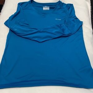 Women’s long sleeve dry-fit Columbia shirt!